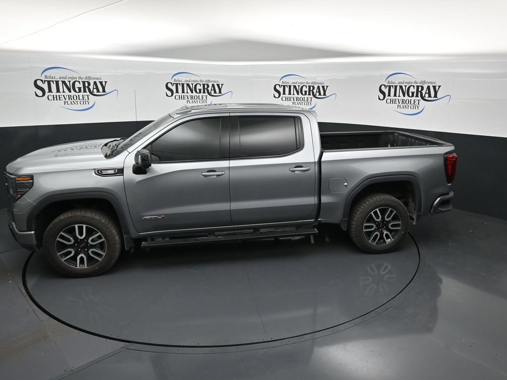 Certified 2024 GMC Sierra 1500 AT4 w/ Technology Package AWD/4WD image 12