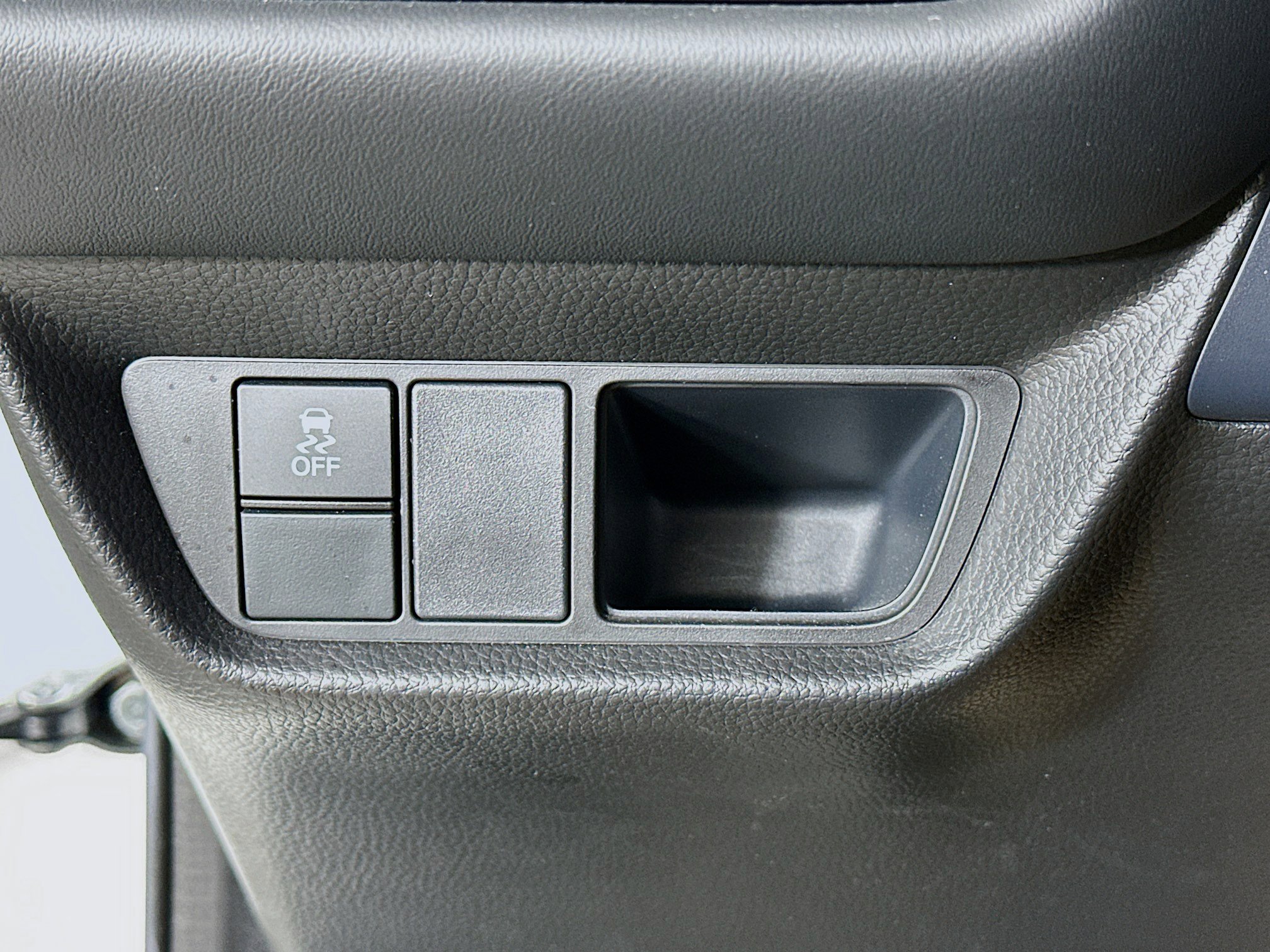 Used 2023 Honda HR-V Sport image 17