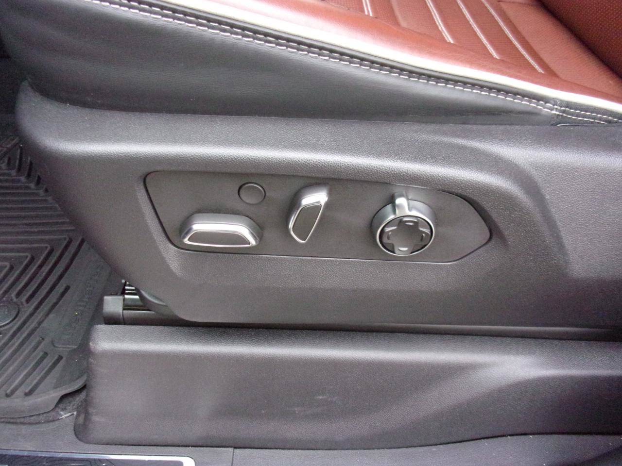 Used 2023 GMC Sierra 1500 Denali Ultimate image 18