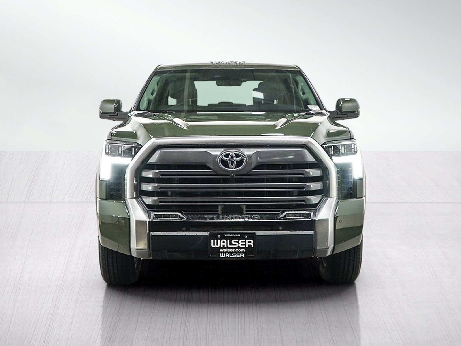 Used 2023 Toyota Tundra Limited AWD/4WD image 11