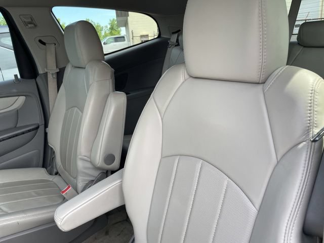Used 2014 Chevrolet Traverse LTZ FWD image 8