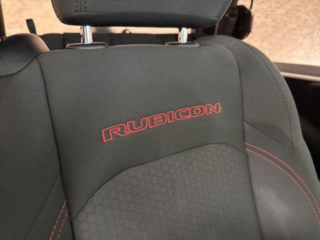 Used 2018 Jeep Wrangler Rubicon w/ Cold Weather Group image 14