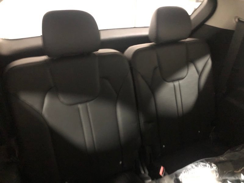 New 2026 Kia Sorento S FWD image 12