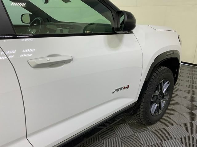 New 2026 GMC Terrain AT4 w/ Technology Package II image 8