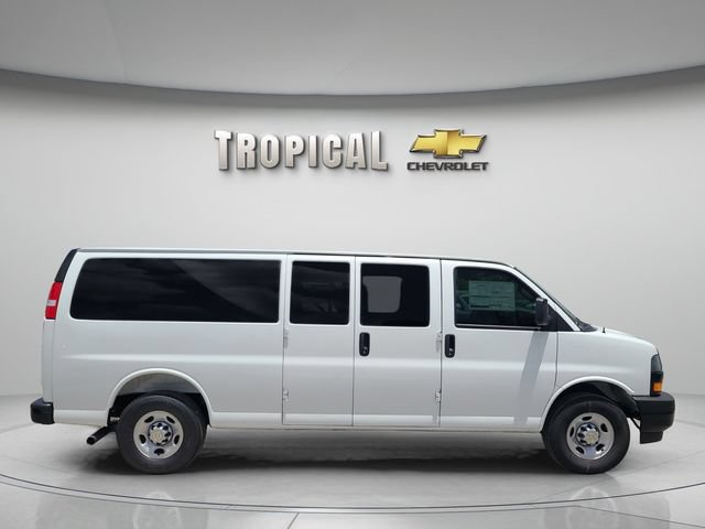 New 2026 Chevrolet Express 3500 LS RWD image 6