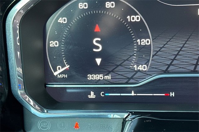 Used 2025 GMC Sierra 1500 Elevation image 42