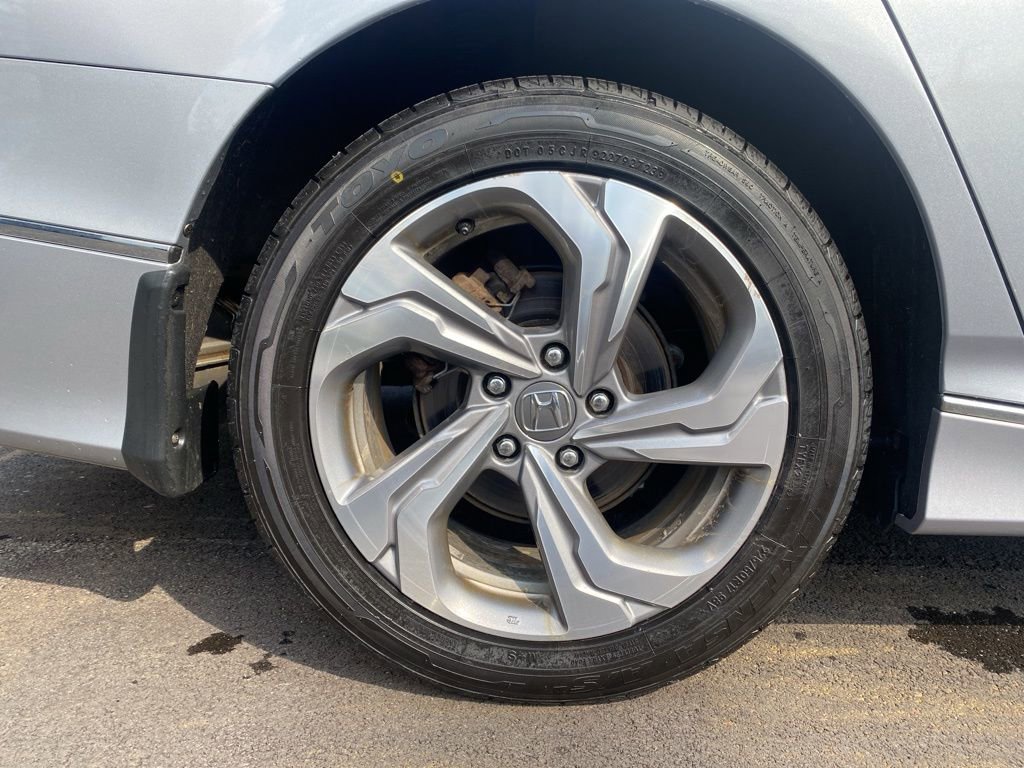 Used 2020 Honda Accord EX-L image 32