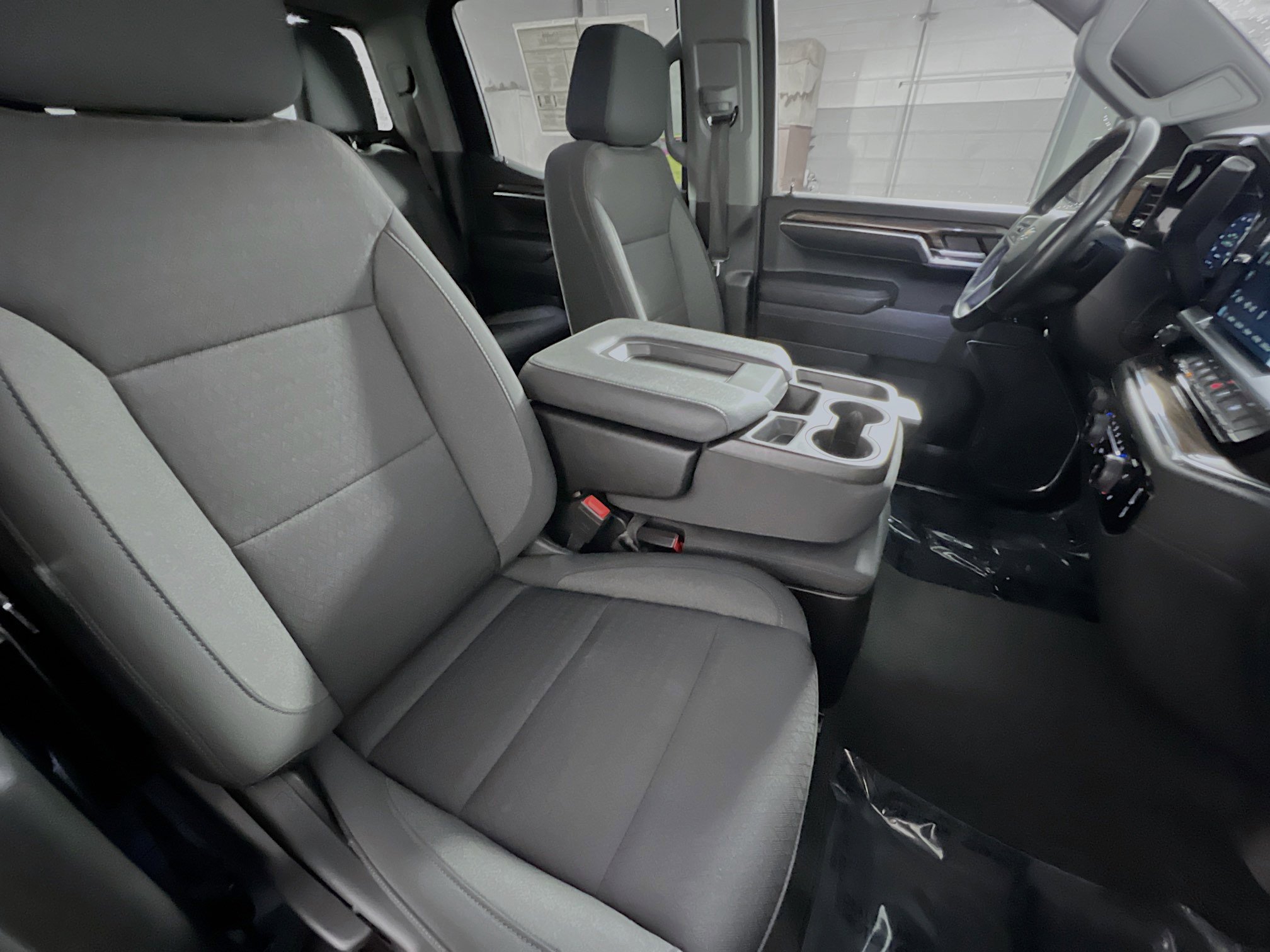 Used 2022 Chevrolet Silverado 1500 LT w/ All Star Edition Plus image 29