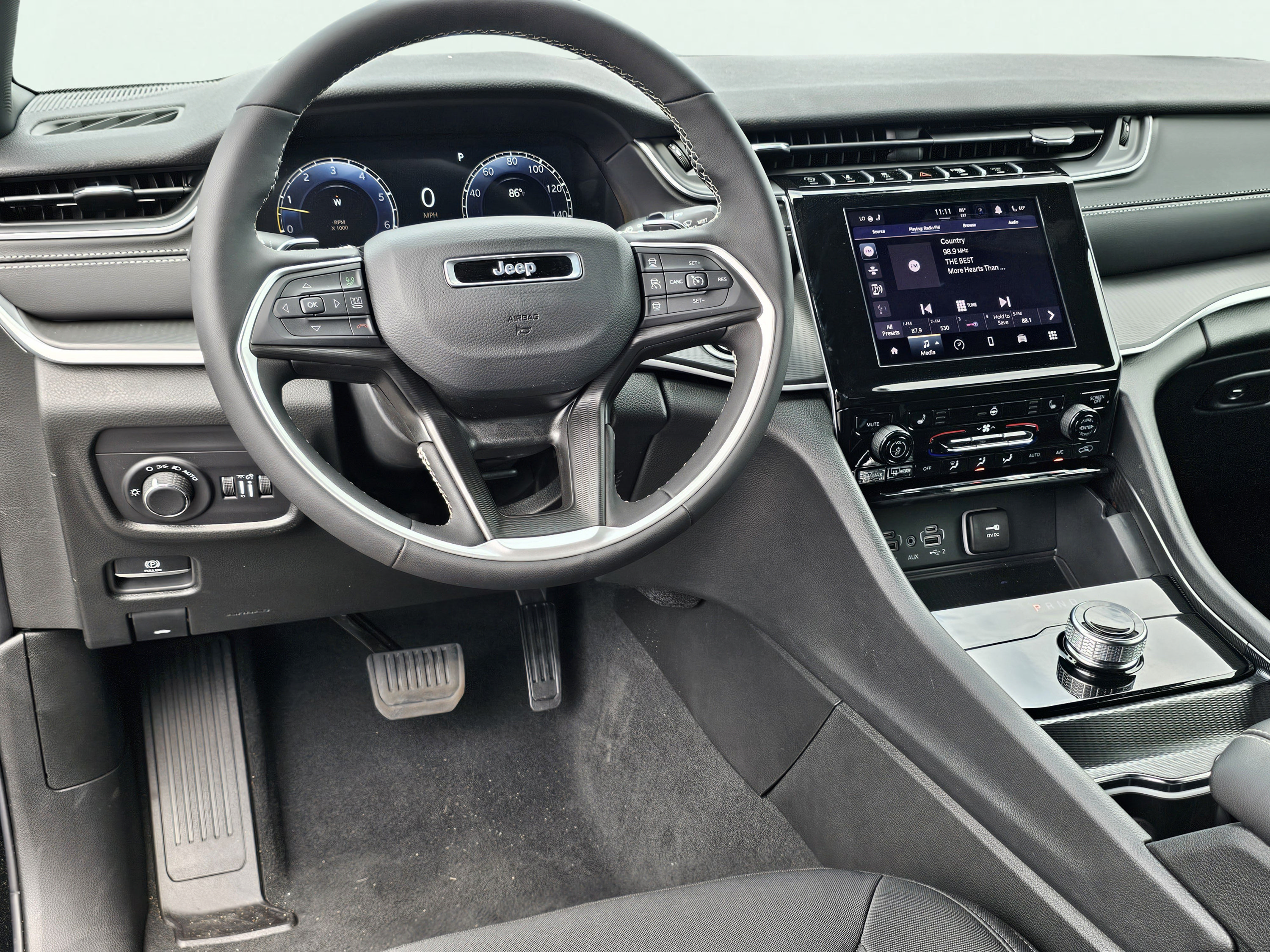 New 2026 Jeep Grand Cherokee Laredo X RWD image 34