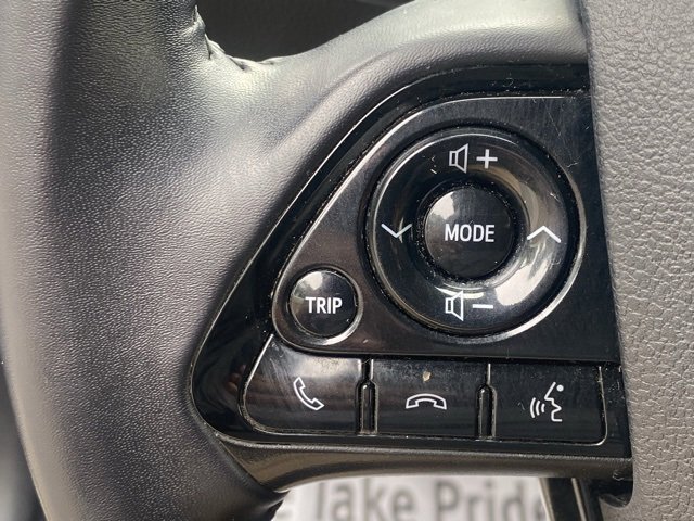 Used 2020 Toyota Prius Prime XLE image 17