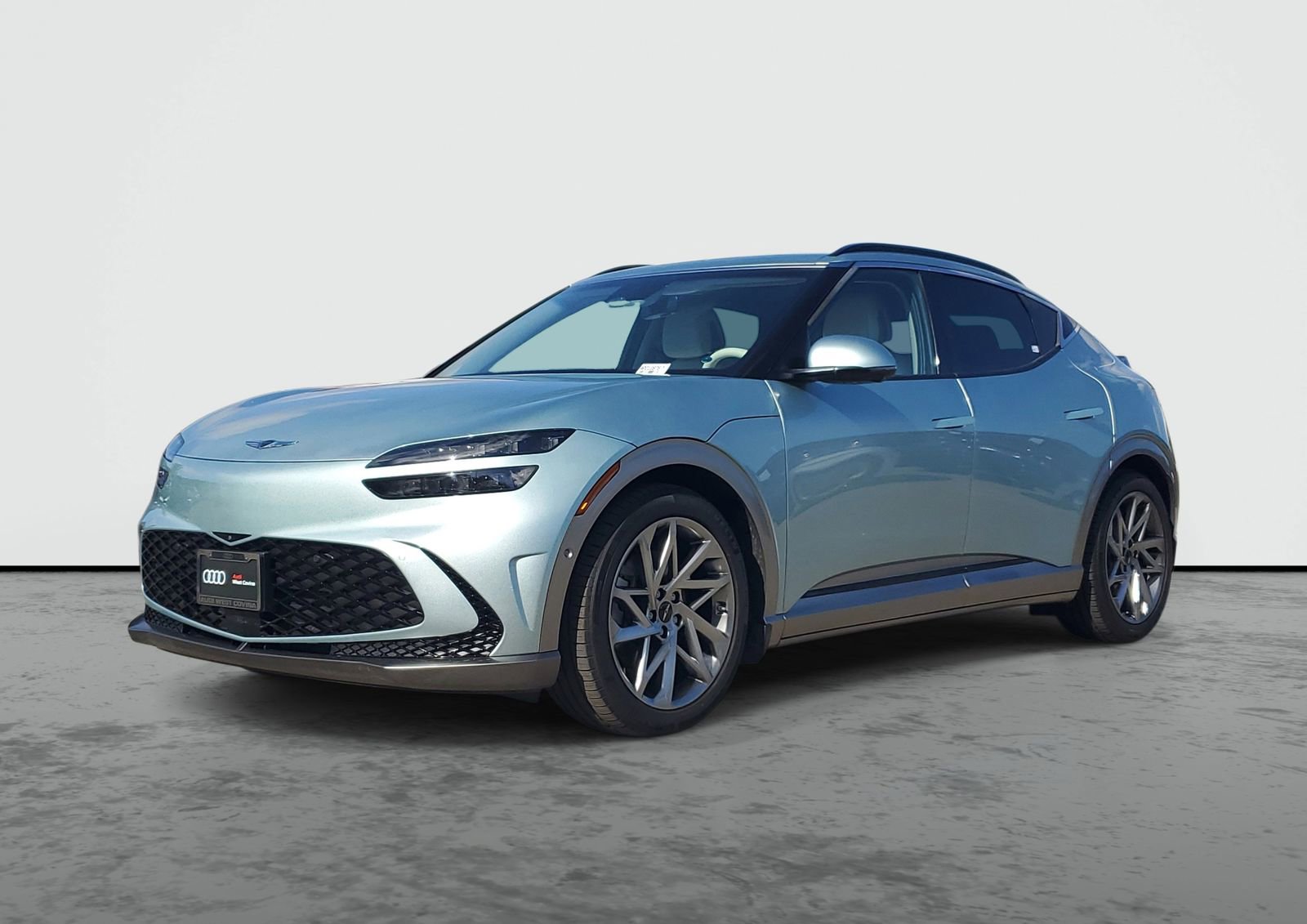 Used 2023 Genesis GV60 Advanced AWD/4WD image 2