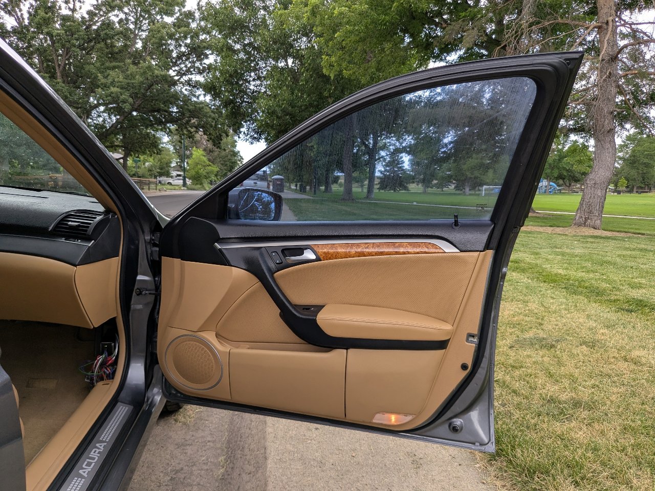 Used 2005 Acura TL image 16