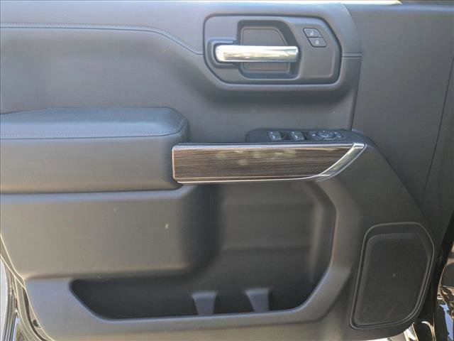 Used 2019 Chevrolet Silverado 1500 LT w/ All-Star Edition image 9