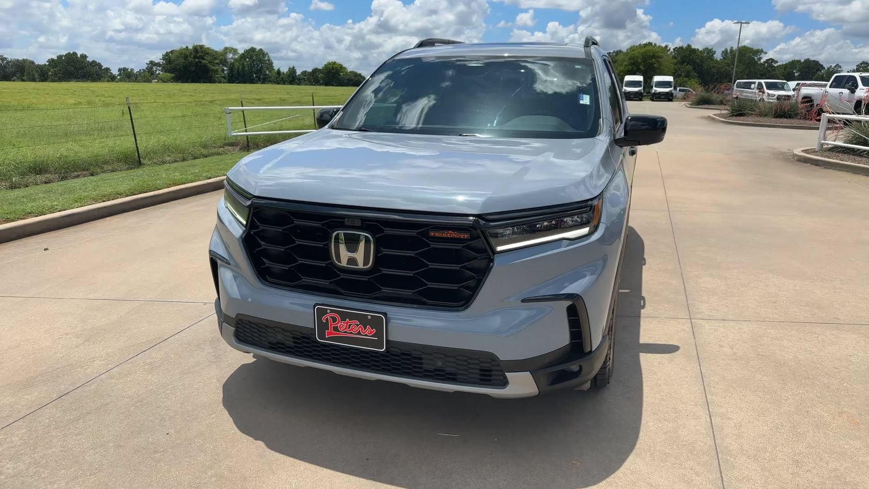 Used 2024 Honda Pilot TrailSport image 4