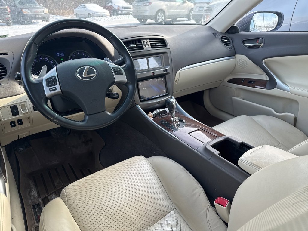 Used 2011 Lexus IS 350 AWD w/ Preferred Accessory Package image 27