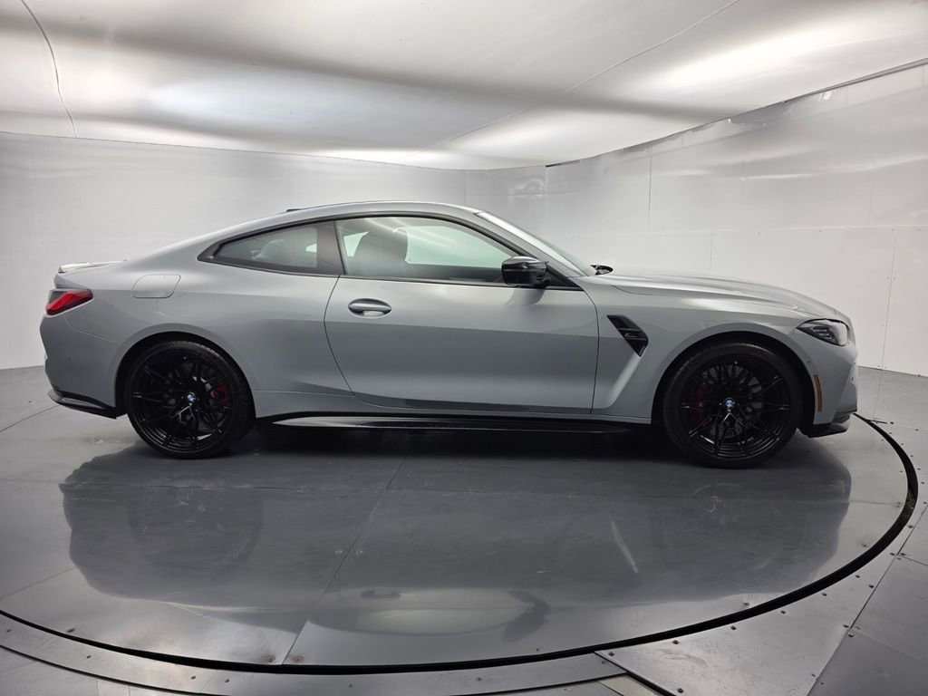 Used 2024 BMW M4 Competition w/ Executive Package image 3
