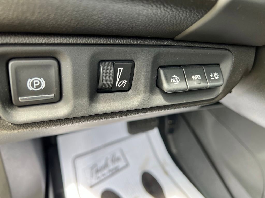 Used 2023 GMC Acadia Denali w/ Denali Ultimate Package AWD/4WD image 33