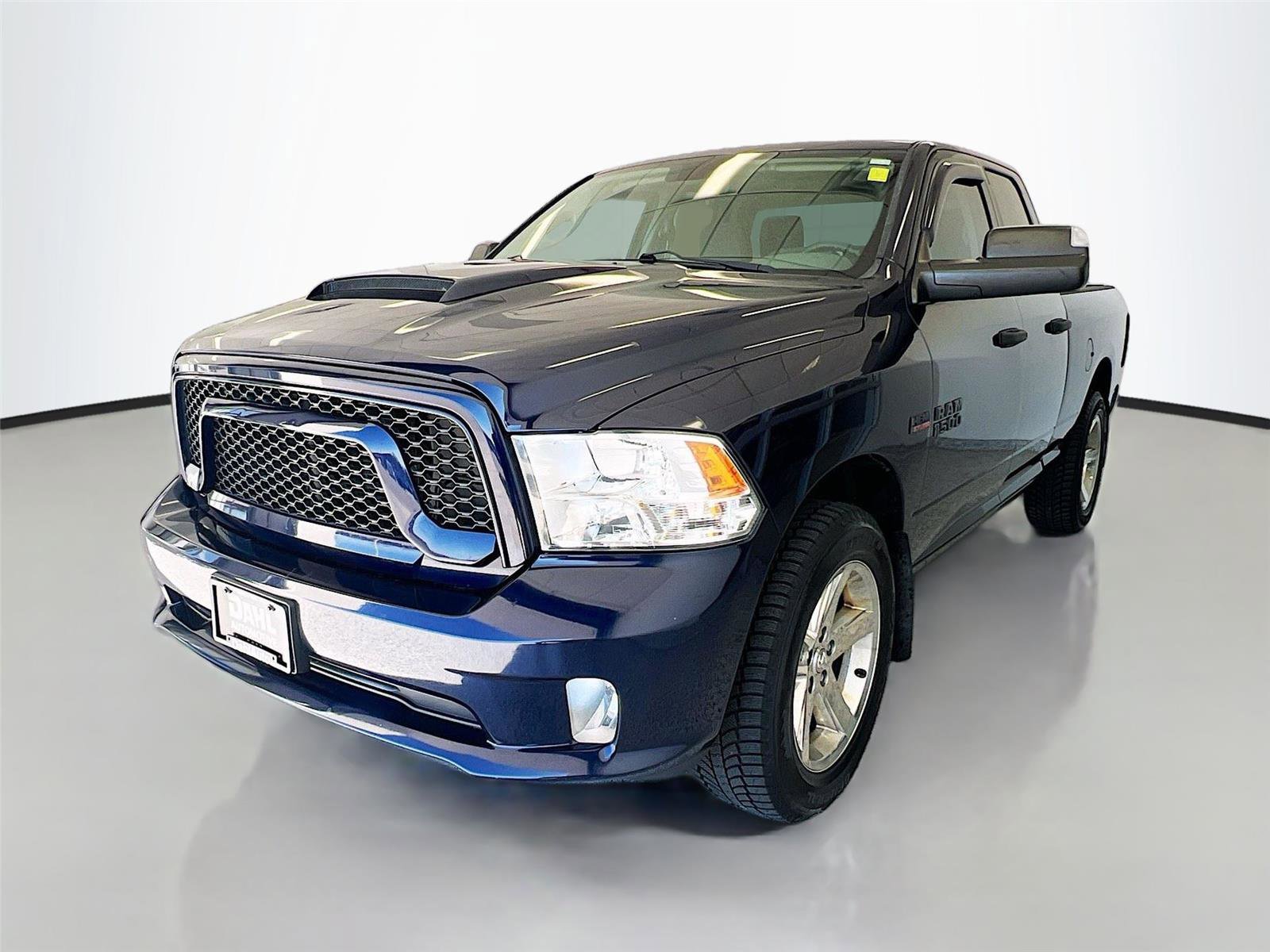 Used 2016 RAM 1500 Express AWD/4WD image 4