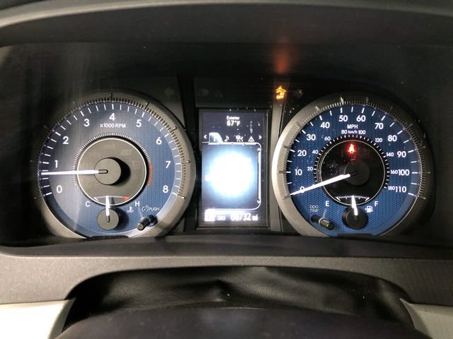 Used 2018 Toyota Sienna LE AWD/4WD image 17
