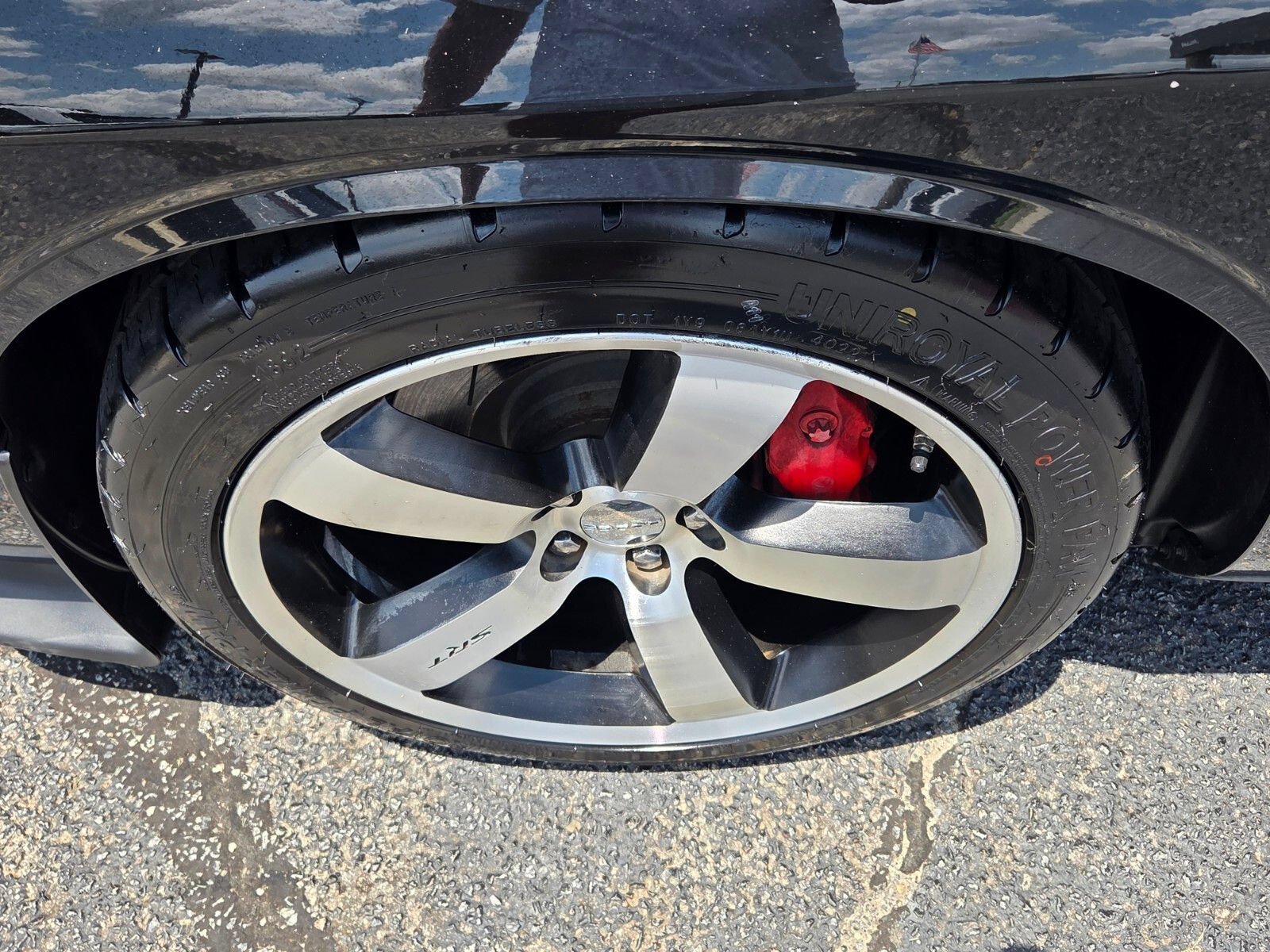 Used 2012 Dodge Challenger SRT8 w/ Premium Sound Group RWD image 16