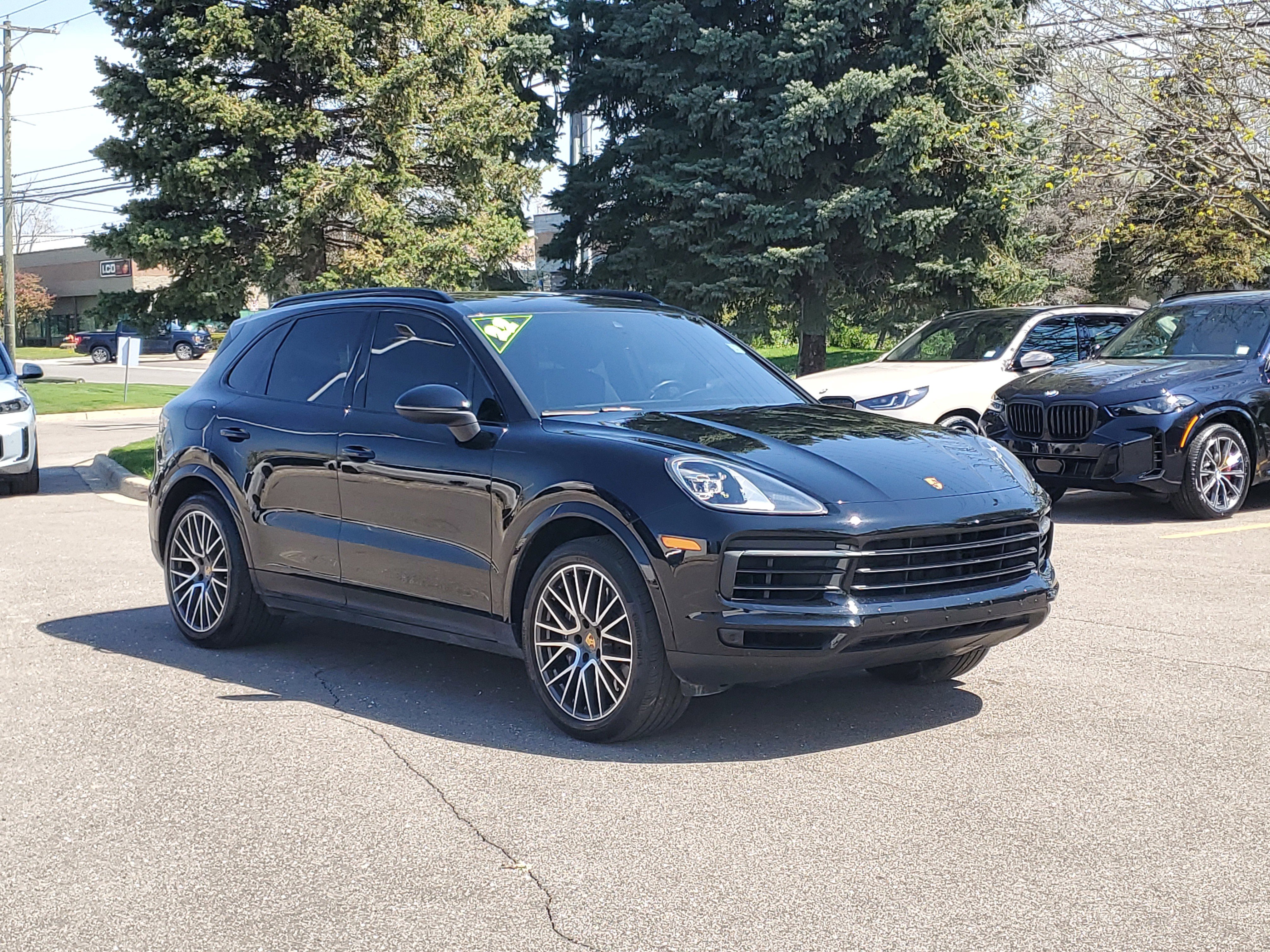 Used 2022 Porsche Cayenne AWD/4WD image 4