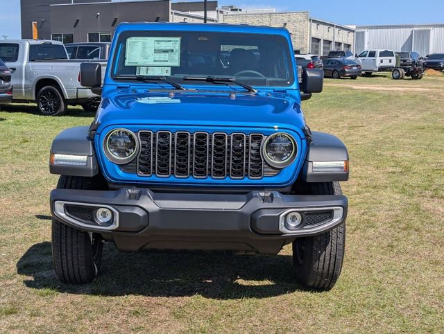 New 2026 Jeep Gladiator Sport AWD/4WD image 3