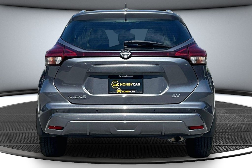 Used 2023 Nissan Kicks SV FWD image 5