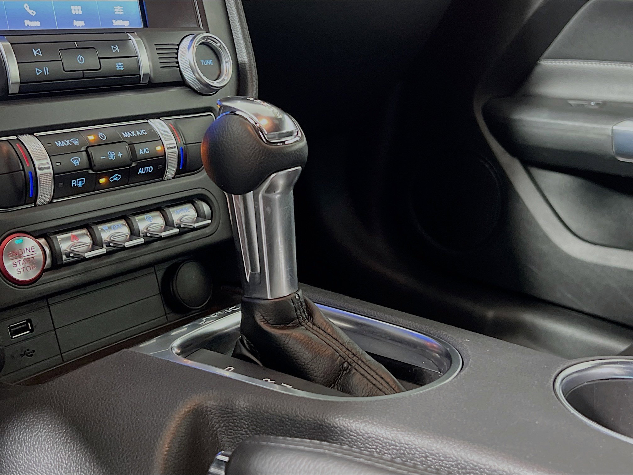 Used 2023 Ford Mustang Convertible w/ Equipment Group 101A image 24