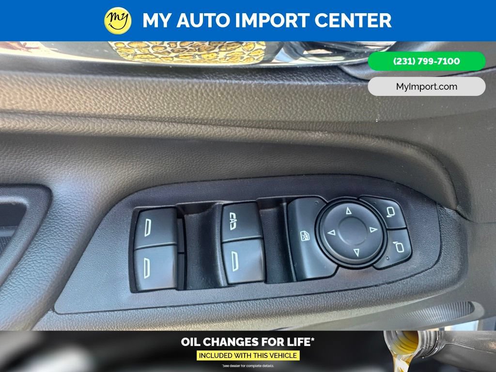 Used 2022 Chevrolet Equinox LT w/ Driver Convenience Package AWD/4WD image 11