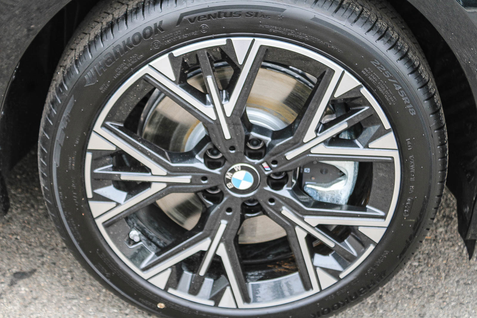 New 2026 BMW 228i w/ Technology Package FWD image 10