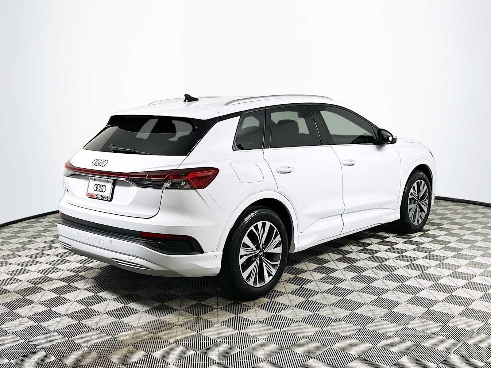 Certified 2023 Audi Q4 e-tron Premium Plus w/ Premium Plus RWD image 7