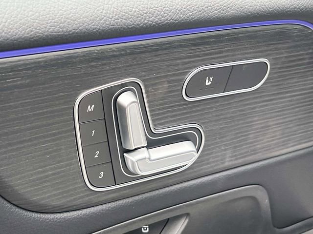 New 2026 Mercedes-Benz GLB 250 4MATIC image 15