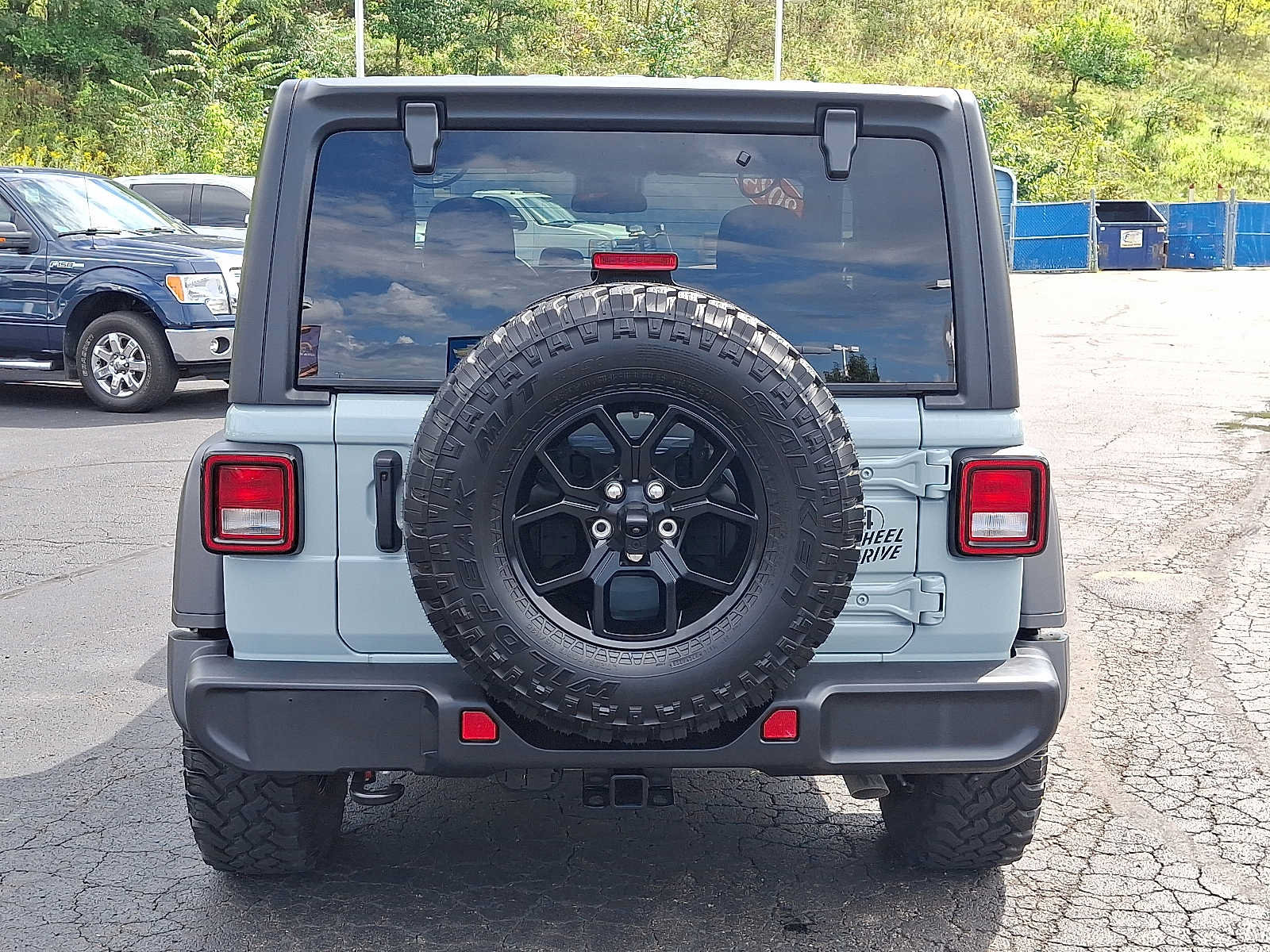 Used 2024 Jeep Wrangler Sport AWD/4WD image 5