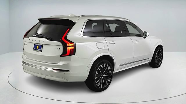 Certified 2026 Volvo XC90 B6 Plus w/ Protection Package Premier AWD/4WD image 4