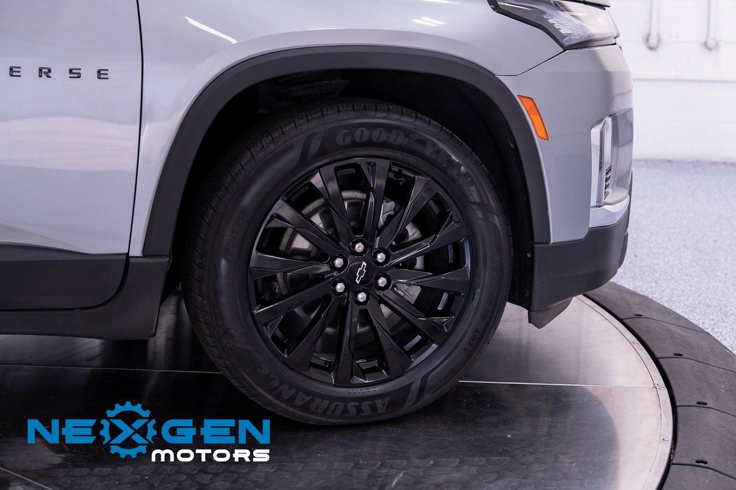 Used 2023 Chevrolet Traverse RS w/ LPO, Floor Liner Package image 59