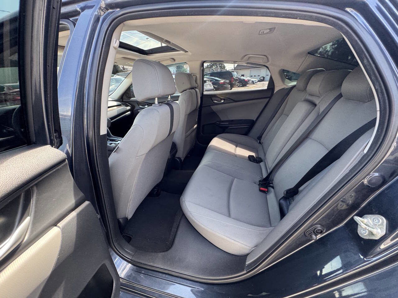 Used 2019 Honda Civic EX image 28