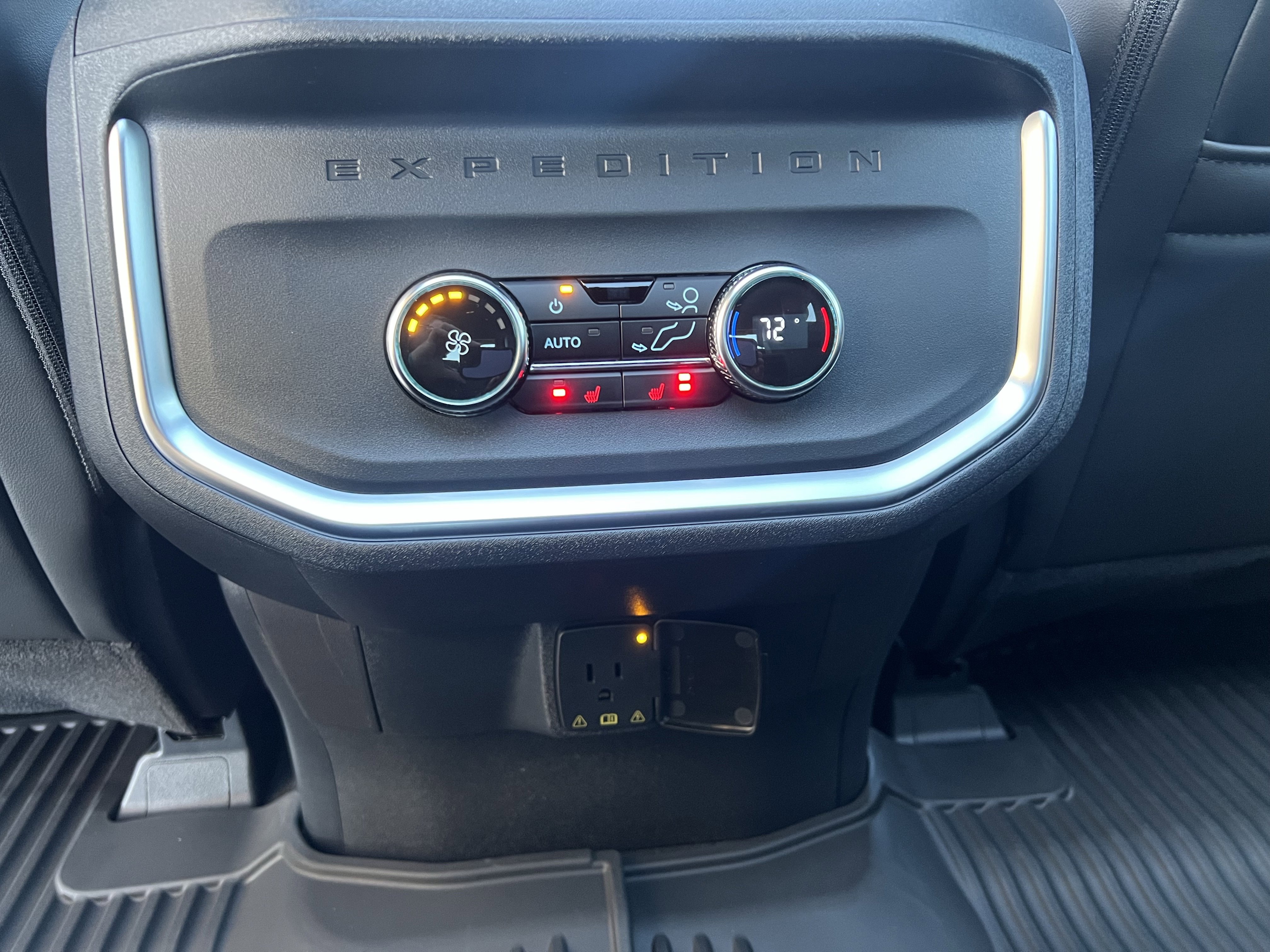 New 2026 Ford Expedition Tremor image 53