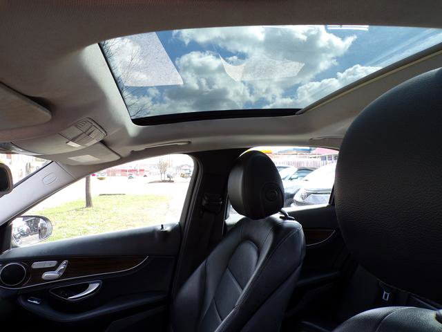 Used 2016 Mercedes-Benz C 300 4MATIC Sedan image 10