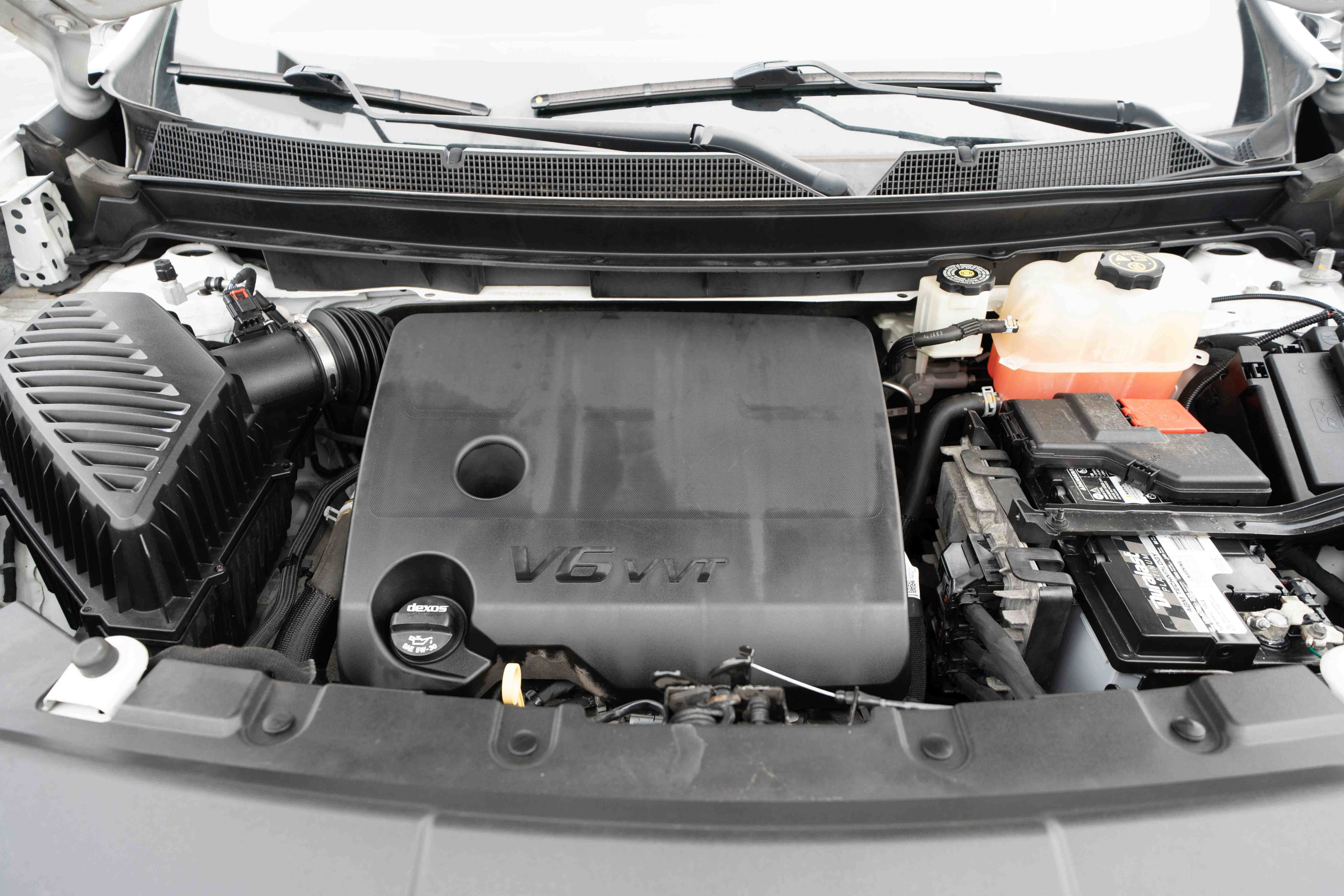 Used 2018 Chevrolet Traverse LT image 32