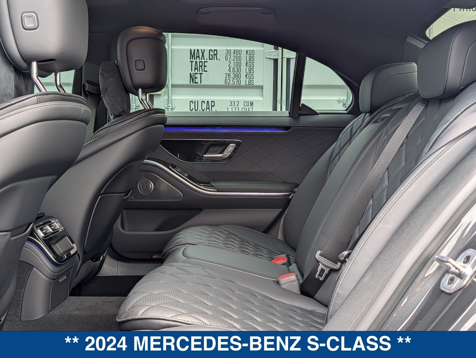 Used 2024 Mercedes-Benz S 580 4MATIC Sedan w/ AMG Line image 14