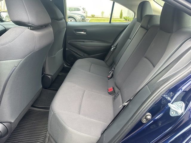 Used 2021 Toyota Corolla LE FWD image 22