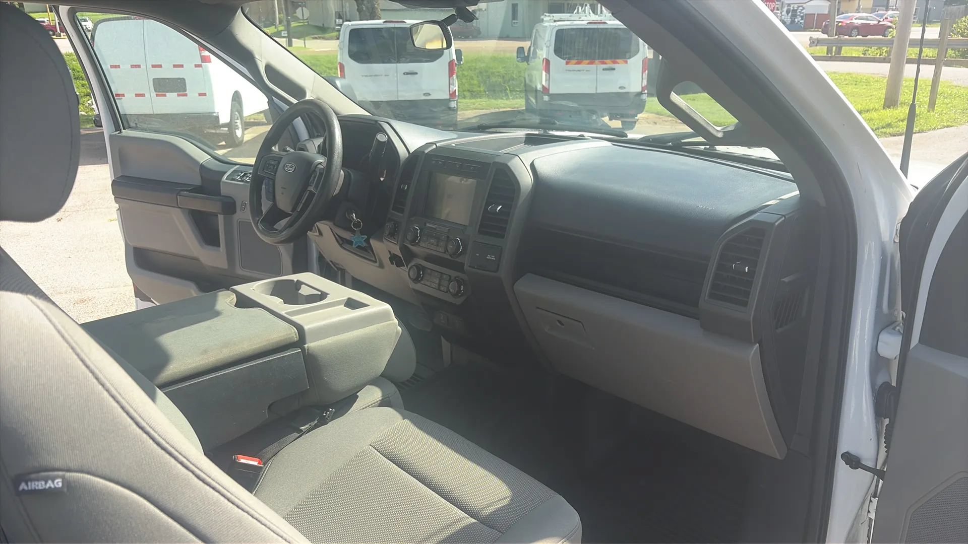 Used 2022 Ford F250 XL w/ Power Equipment Group AWD/4WD image 15