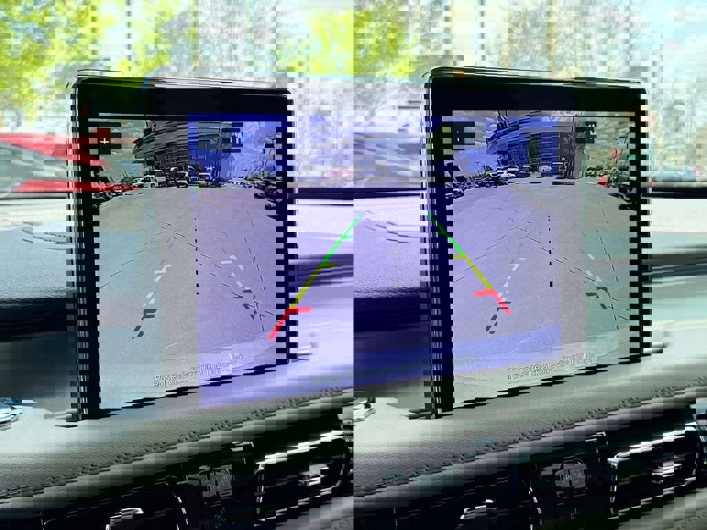 Used 2023 Lincoln Aviator AWD w/ Class IV Trailer Tow Package image 27