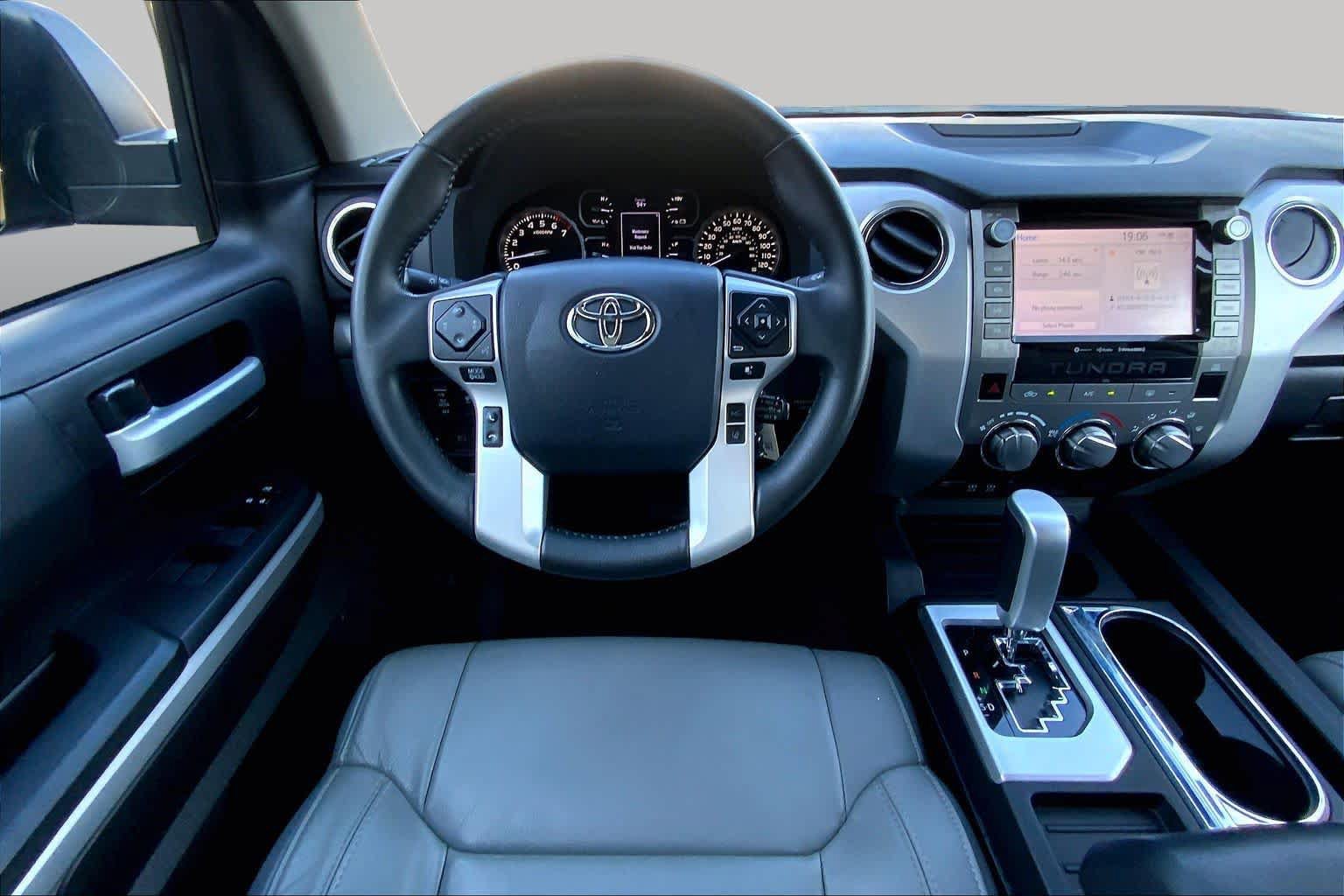 Used 2020 Toyota Tundra SR5 w/ SR5 Leather Package RWD image 6