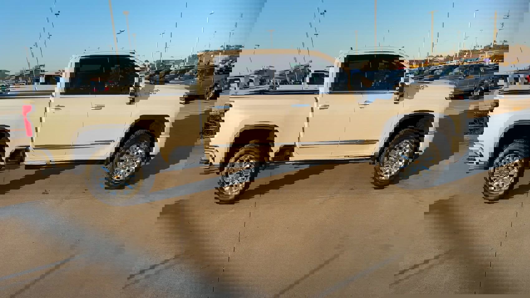 Used 2025 Chevrolet Silverado 2500 High Country w/ Technology Package image 8