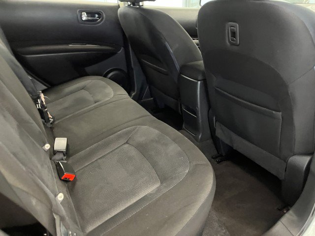 Used 2014 Nissan Rogue S AWD/4WD image 31