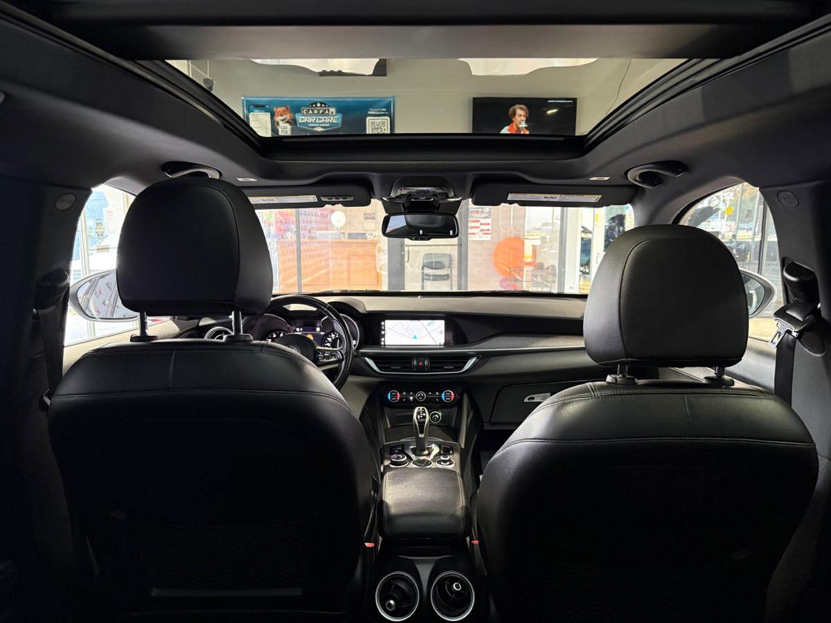 Used 2022 Alfa Romeo Stelvio Ti w/ Active Assist Plus Package image 40