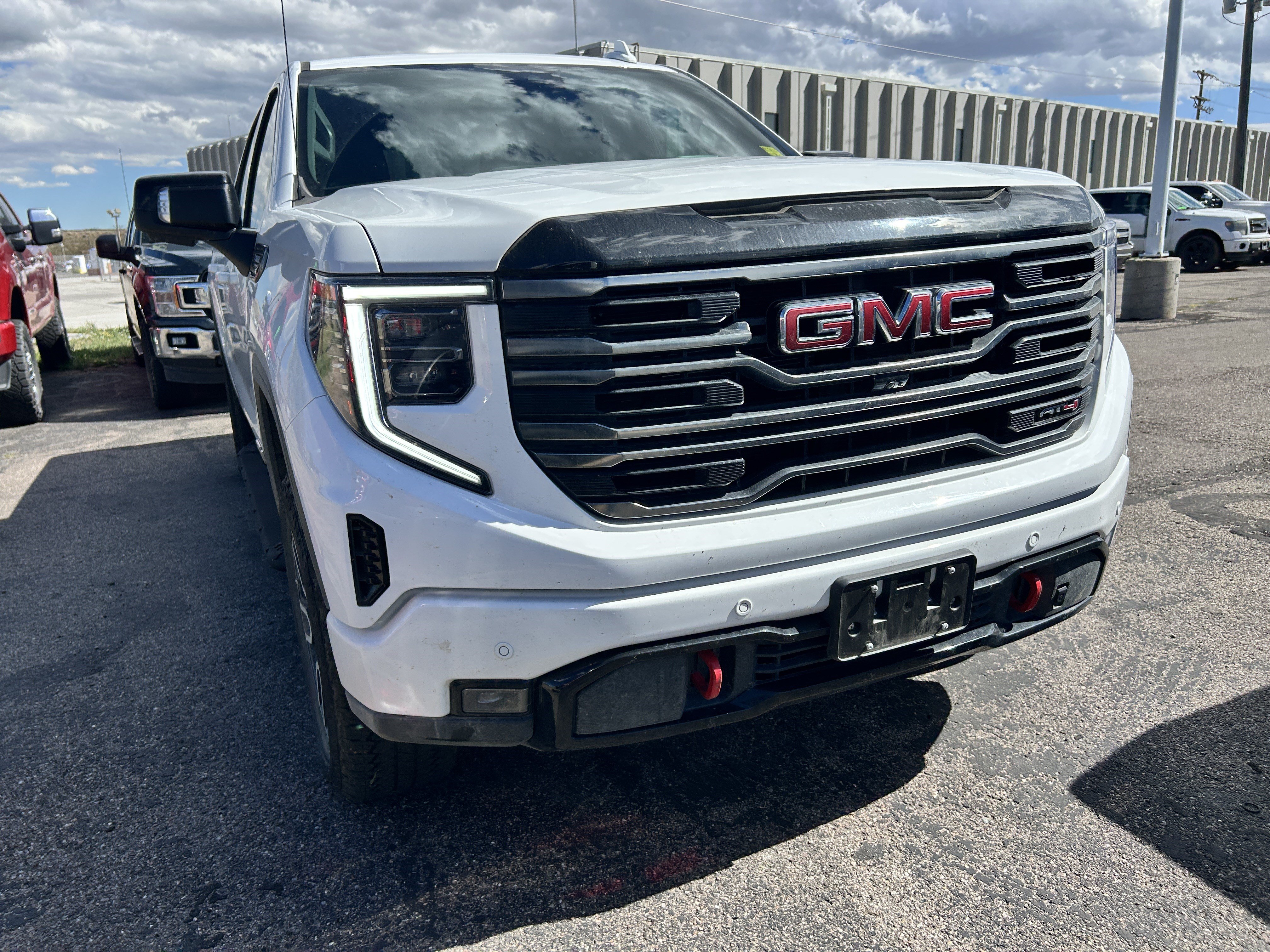 Used 2026 GMC Sierra 1500 AT4 w/ AT4 Premium Package AWD/4WD image 7