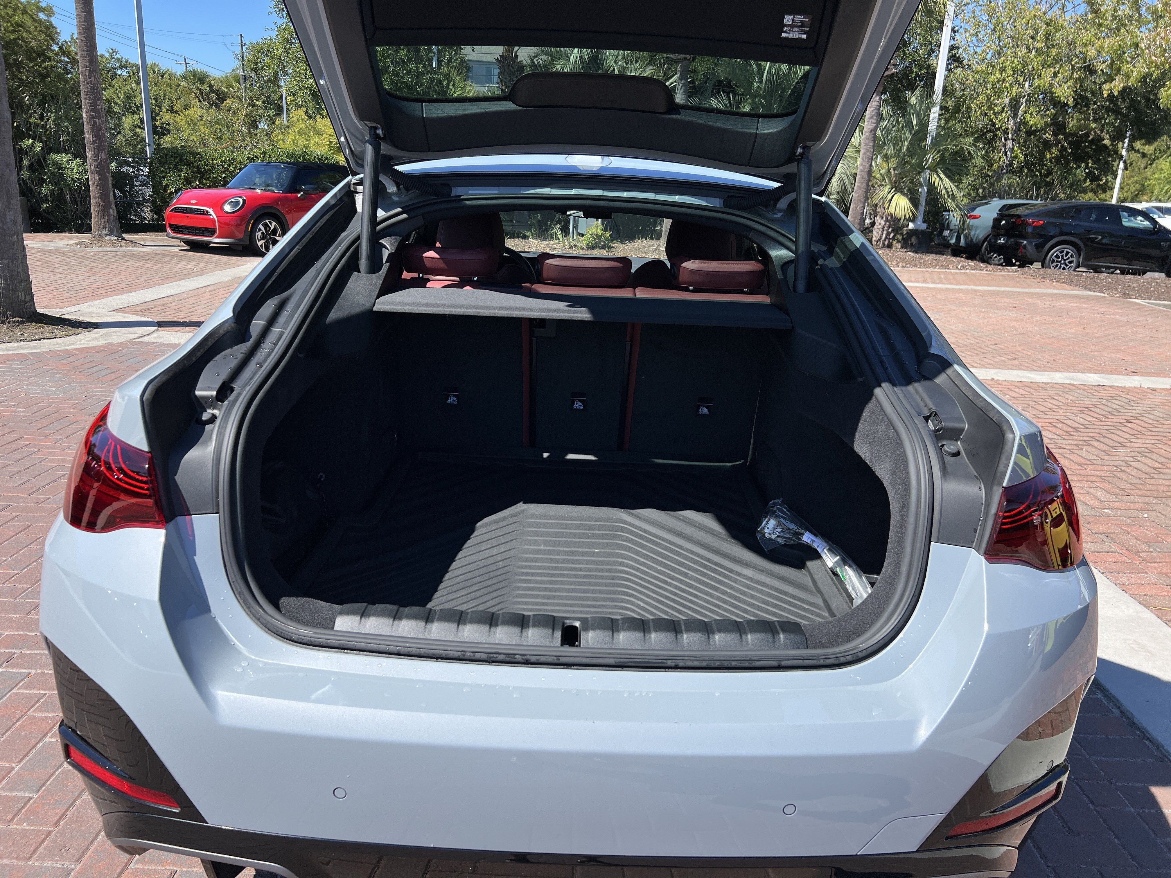 Certified 2025 BMW i4 M50 AWD/4WD image 32