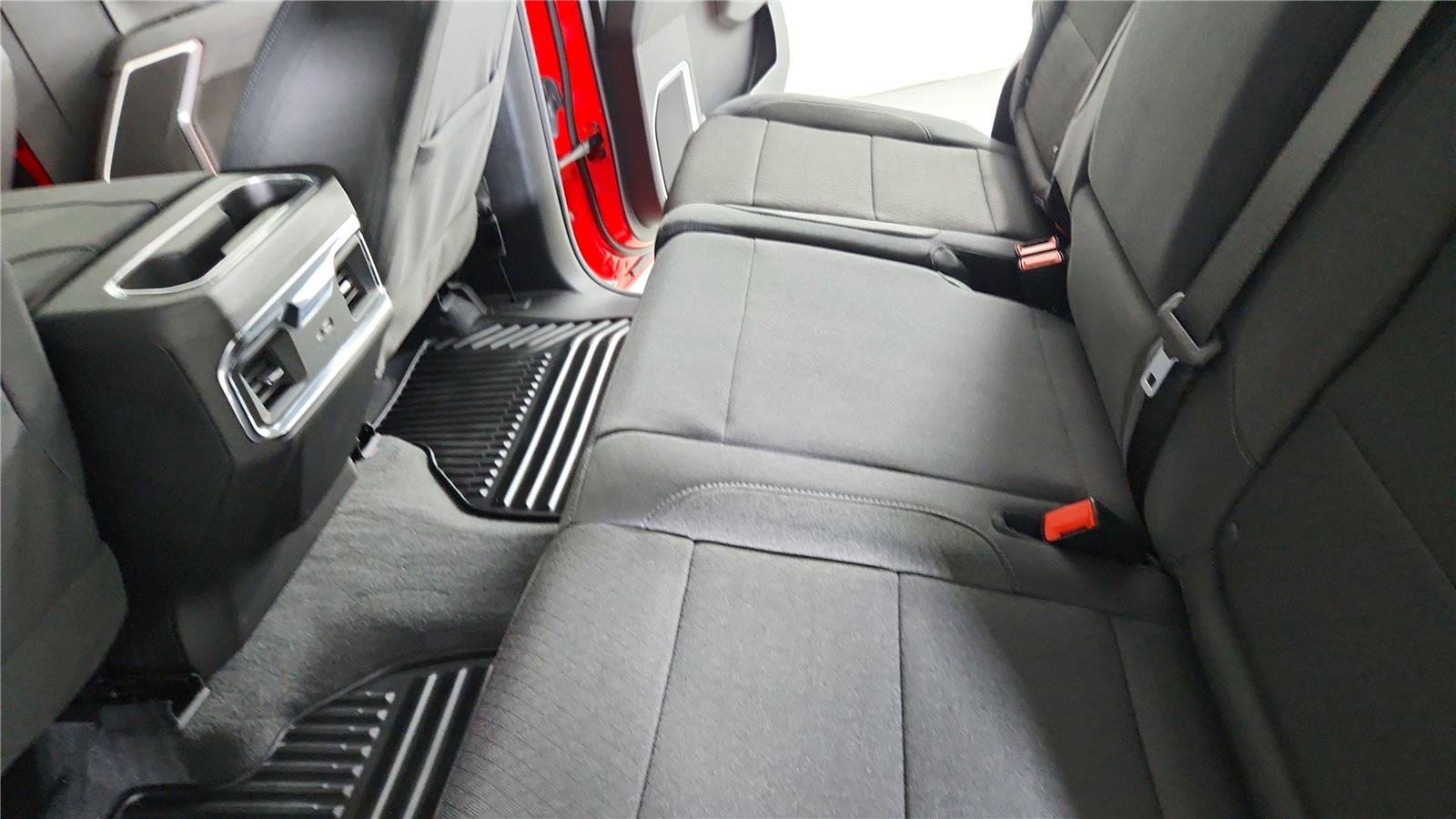 New 2026 GMC Sierra 1500 Elevation image 31